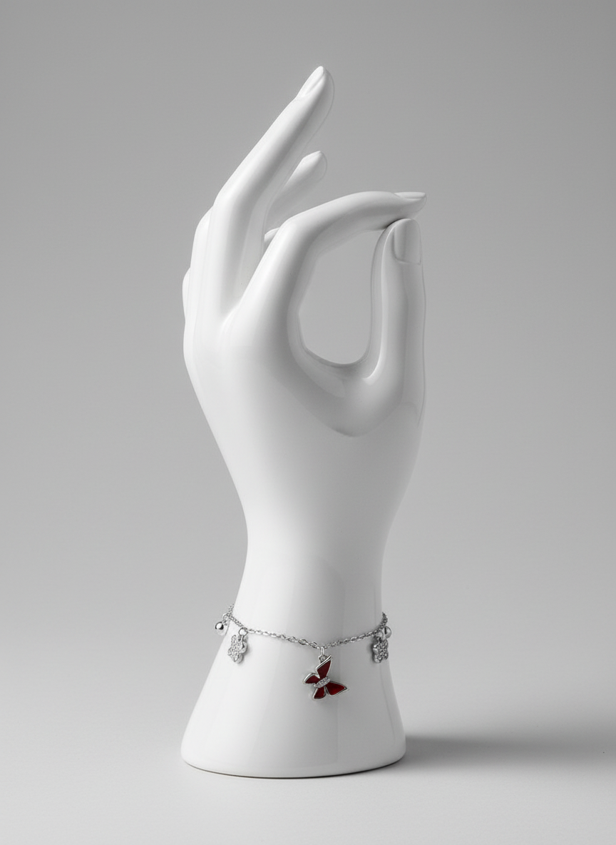 Bracelet on mannequin hand